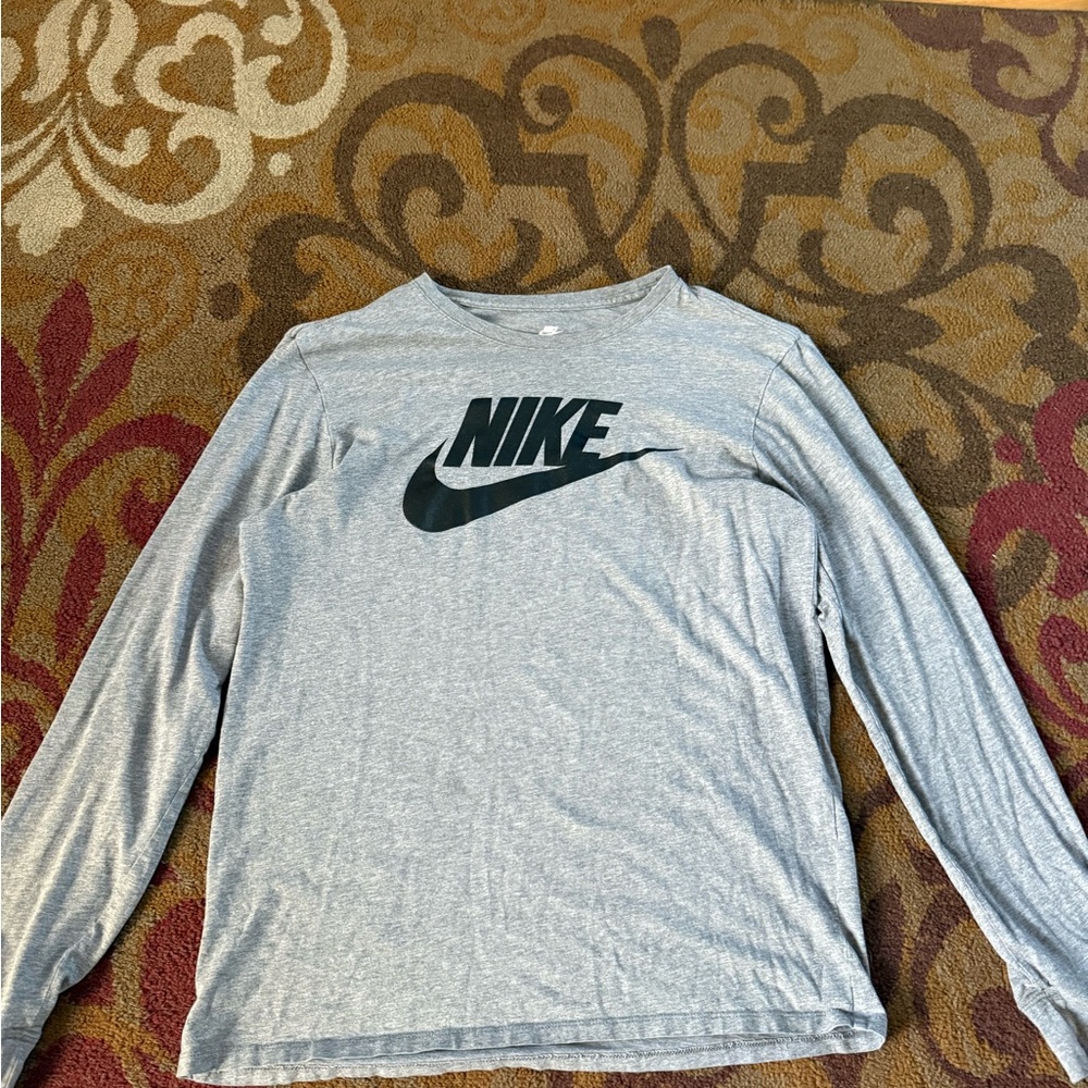 Nike Heather Gray Athletic Tee